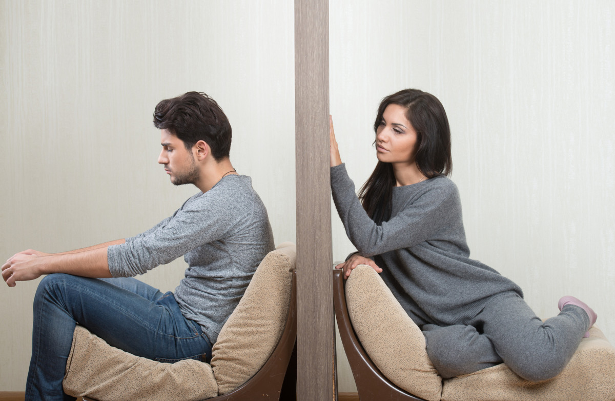 Where Did The Intimacy Go? (Image: understandingrelationships.com)