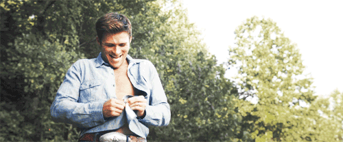 GIF of Scott Eastwood