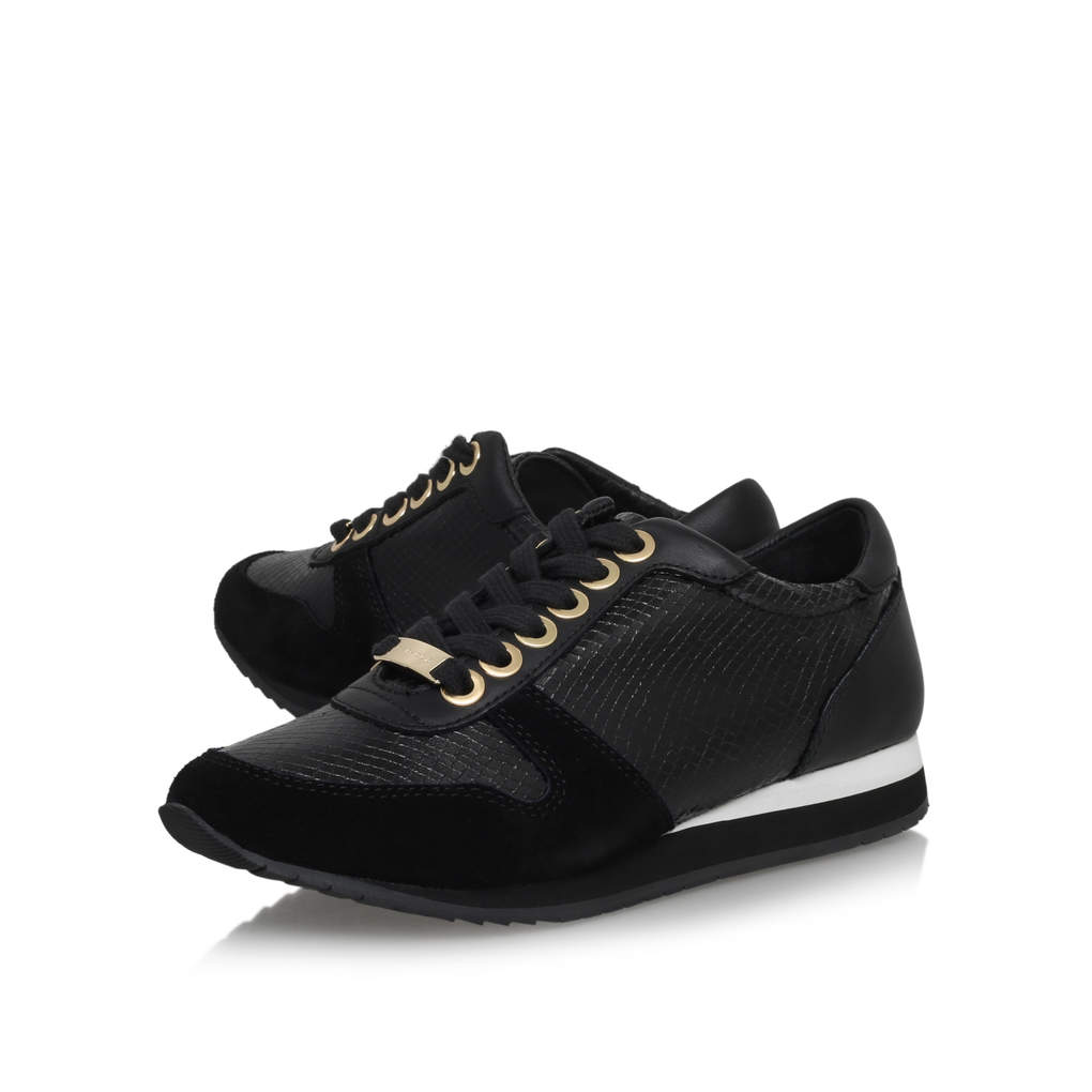 Flat lace up trainers