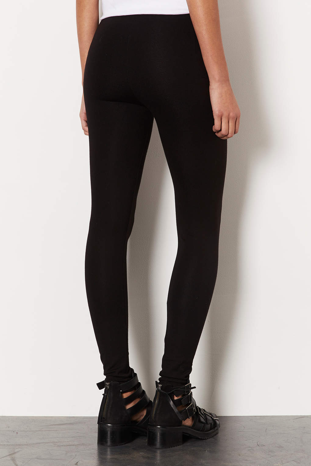 Sourced via lyst.com