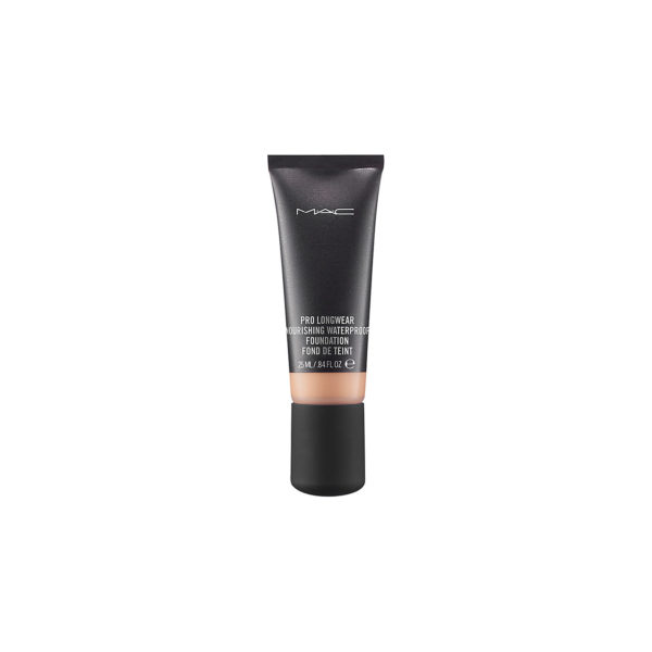 M.A.C longer foundation