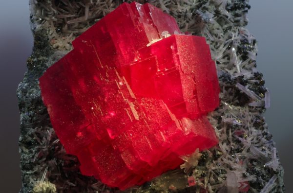 Crystal rhodochrosite